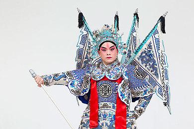 好评独立游戏《城镇叠叠乐》VR版将于10月推出